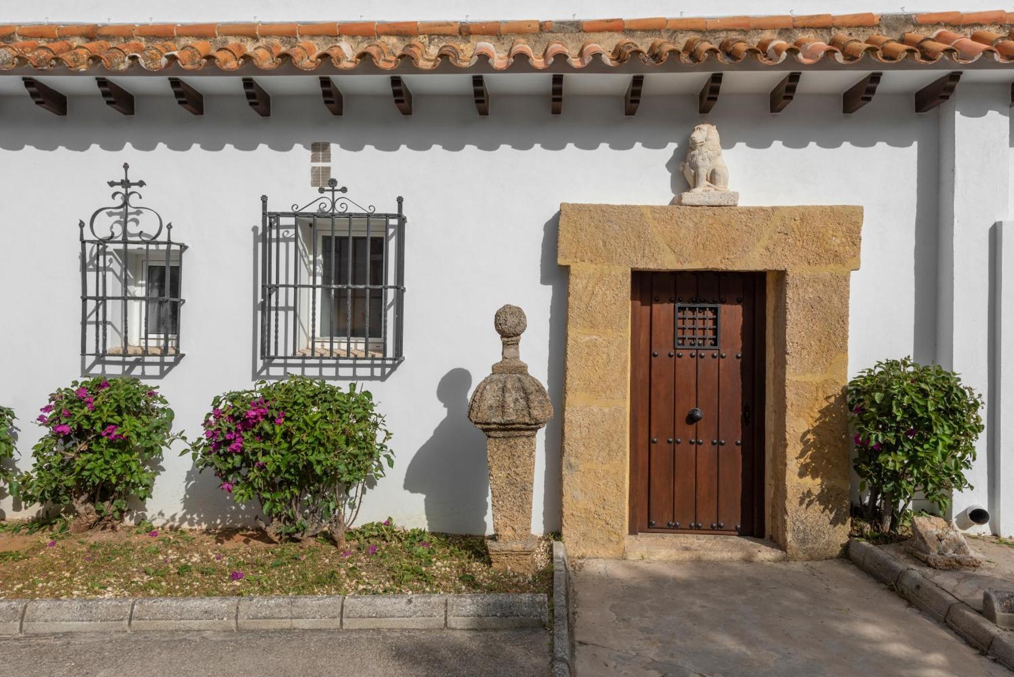 Suites Cortijo Fontanilla コニル・デ・ラ・フロンテラ エクステリア 写真